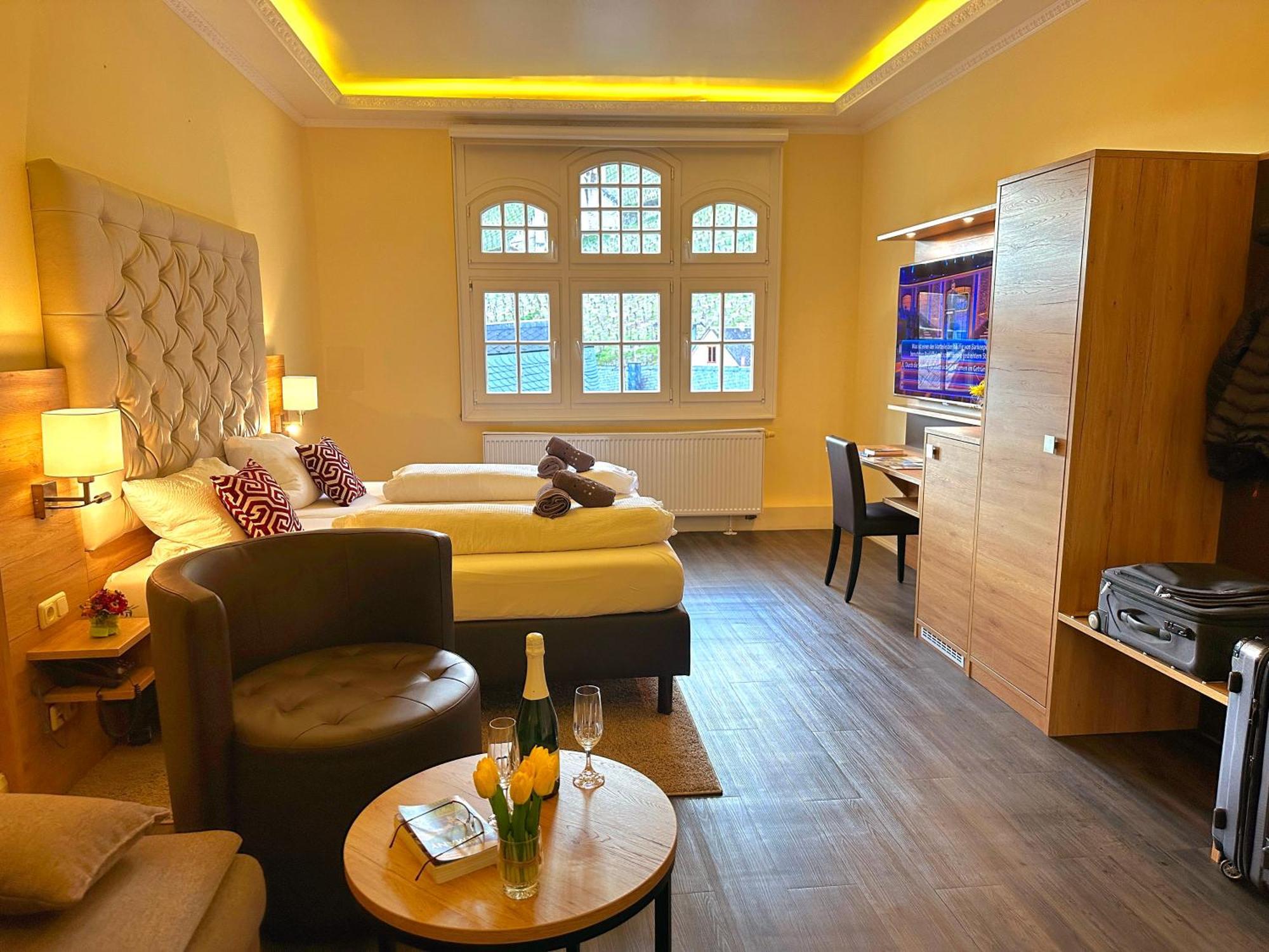 Hotel Am Markt Бахарах Экстерьер фото
